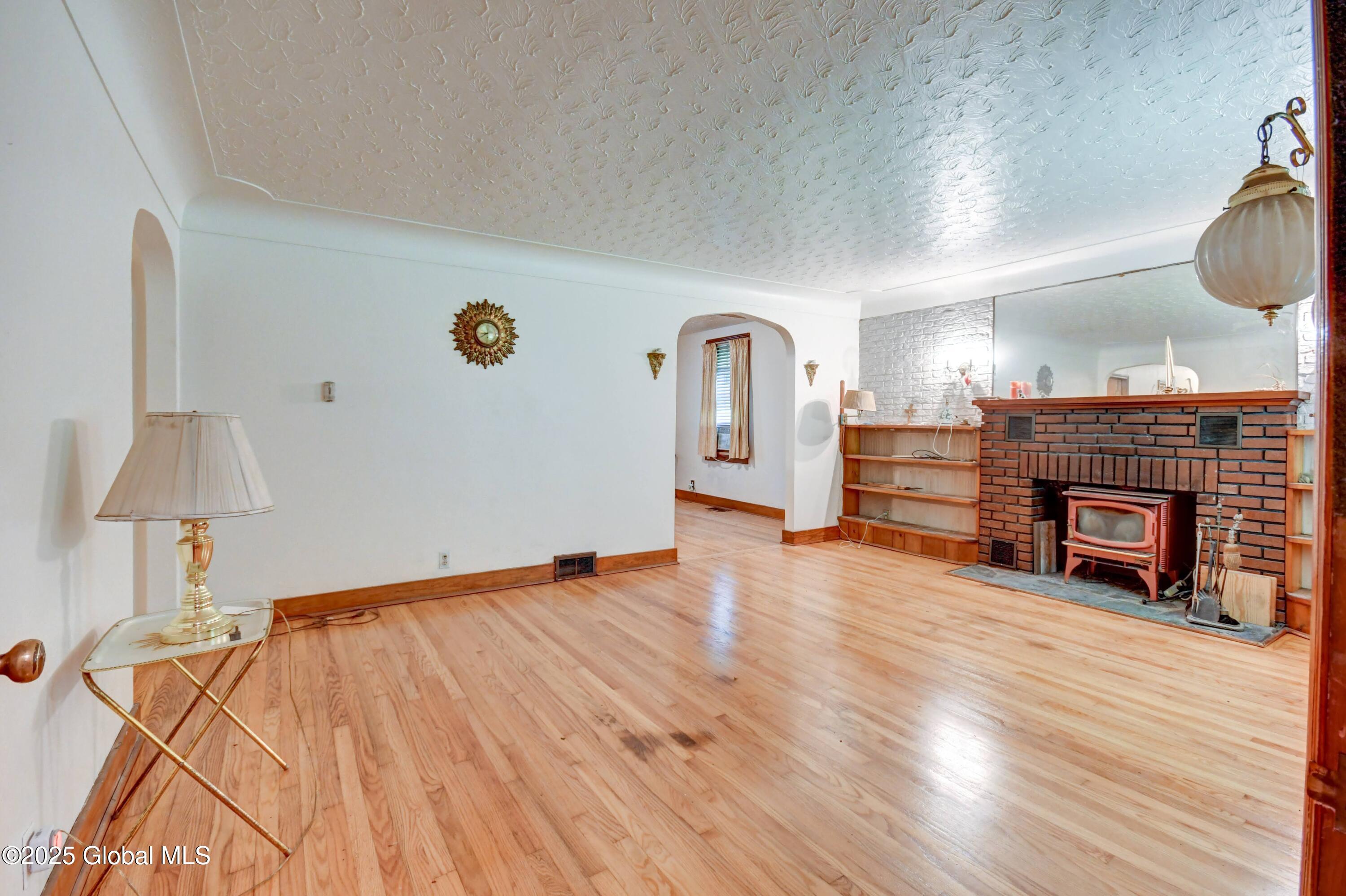 55 Crescent Avenue Amsterdam NY 12010