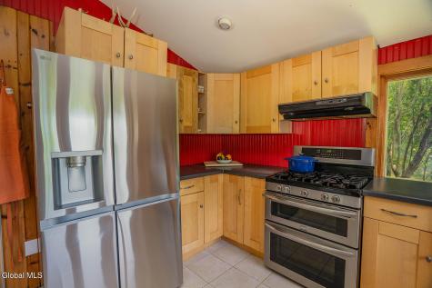 130 Mcmillan Road Cambridge NY 12816