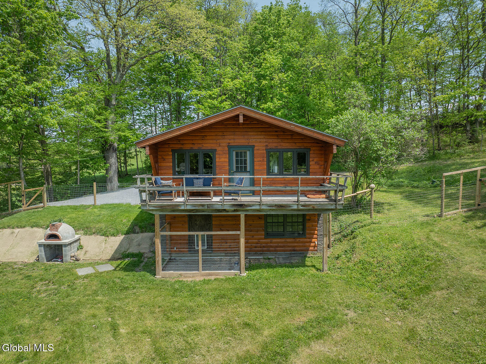 130 Mcmillan Road Cambridge NY 12816