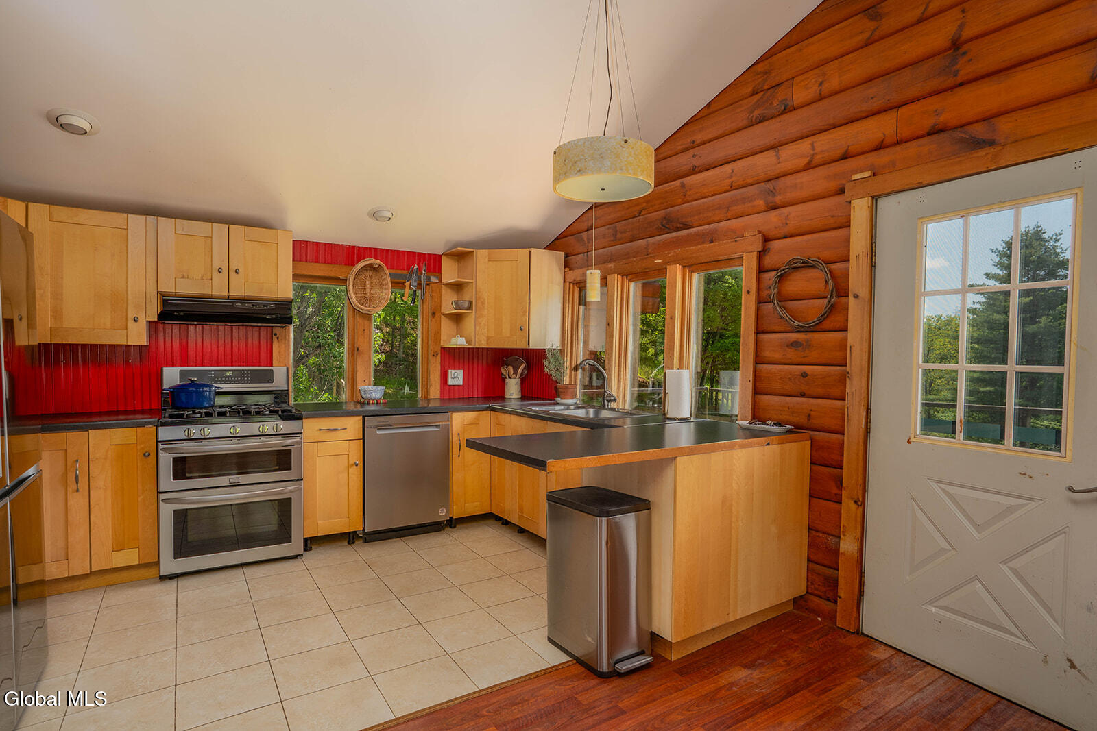 130 Mcmillan Road Cambridge NY 12816