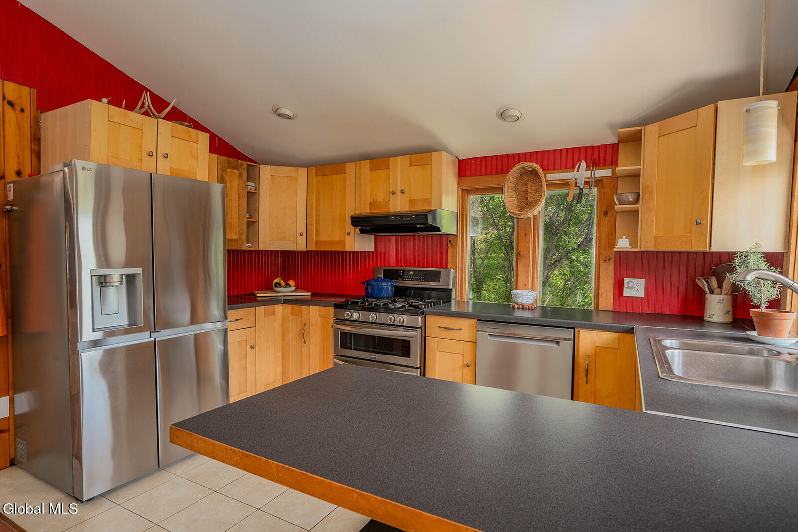 130 Mcmillan Road Cambridge NY 12816