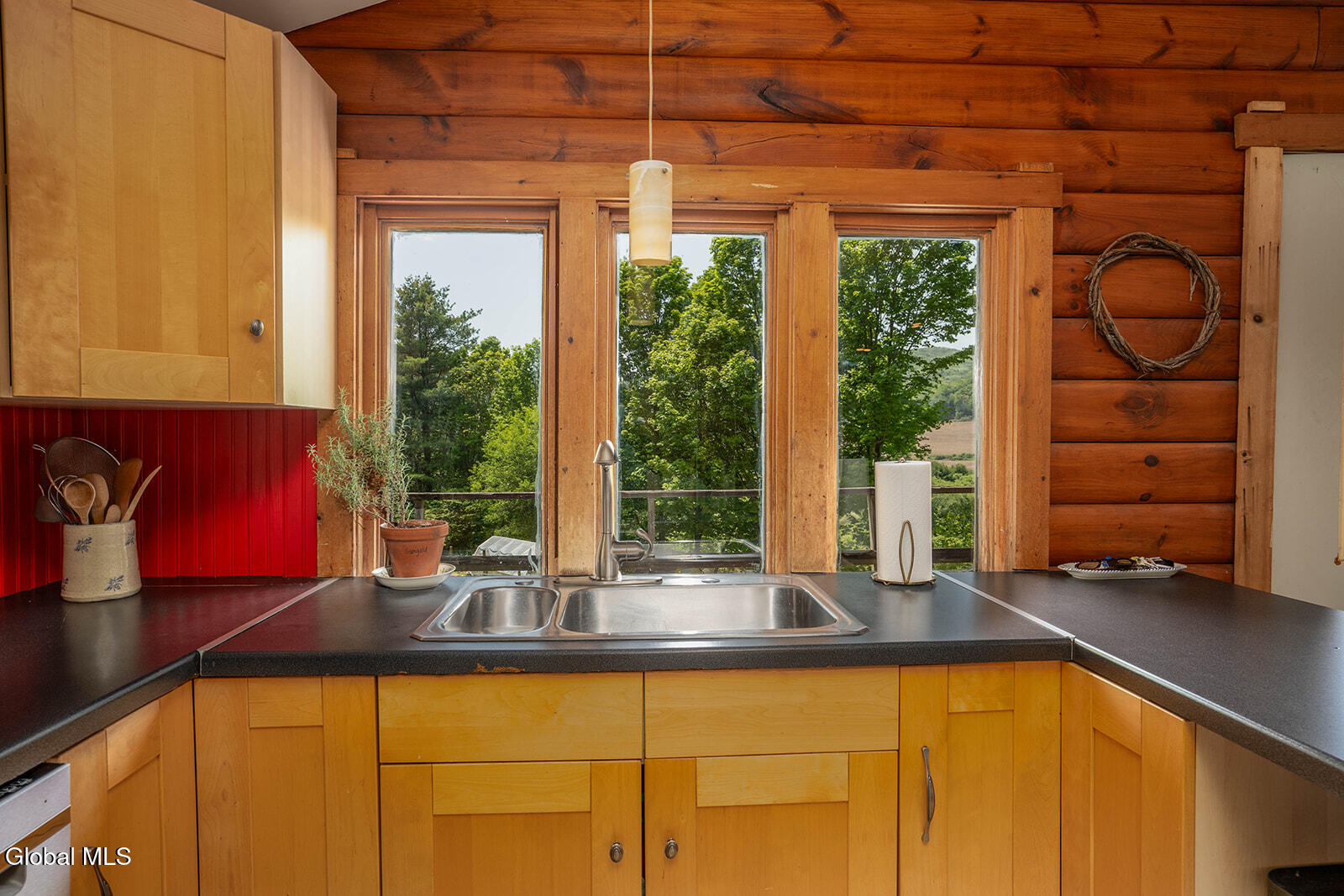 130 Mcmillan Road Cambridge NY 12816