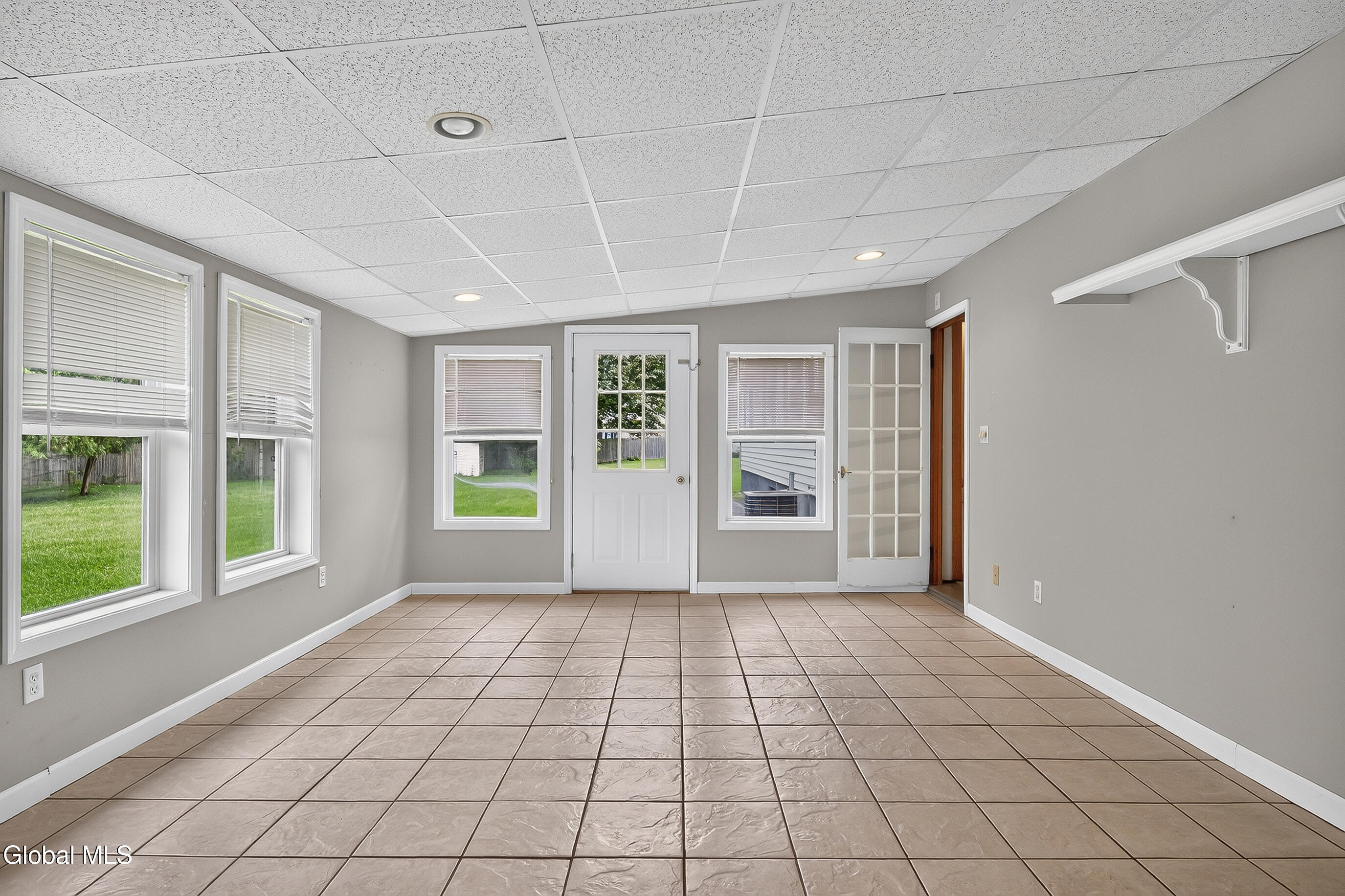19 Stephen Road Schenectady NY 12302