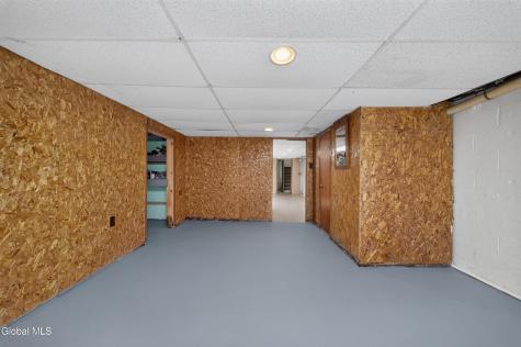 19 Stephen Road Schenectady NY 12302