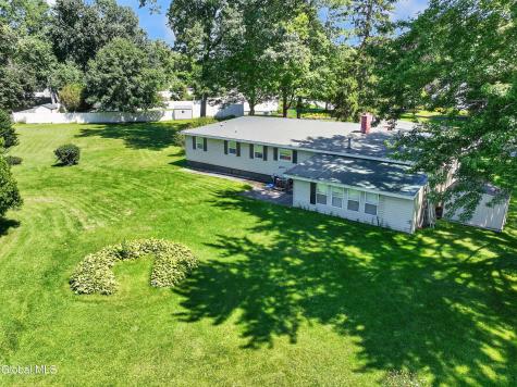 19 Stephen Road Schenectady NY 12302