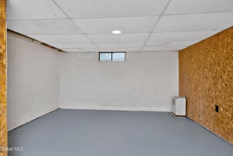 19 Stephen Road Schenectady NY 12302