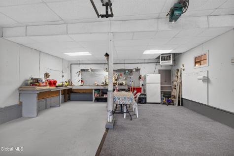 19 Stephen Road Schenectady NY 12302