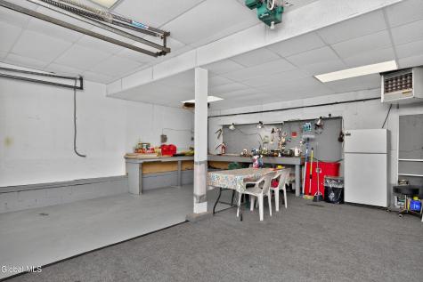 19 Stephen Road Schenectady NY 12302