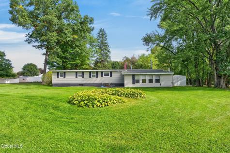 19 Stephen Road Schenectady NY 12302