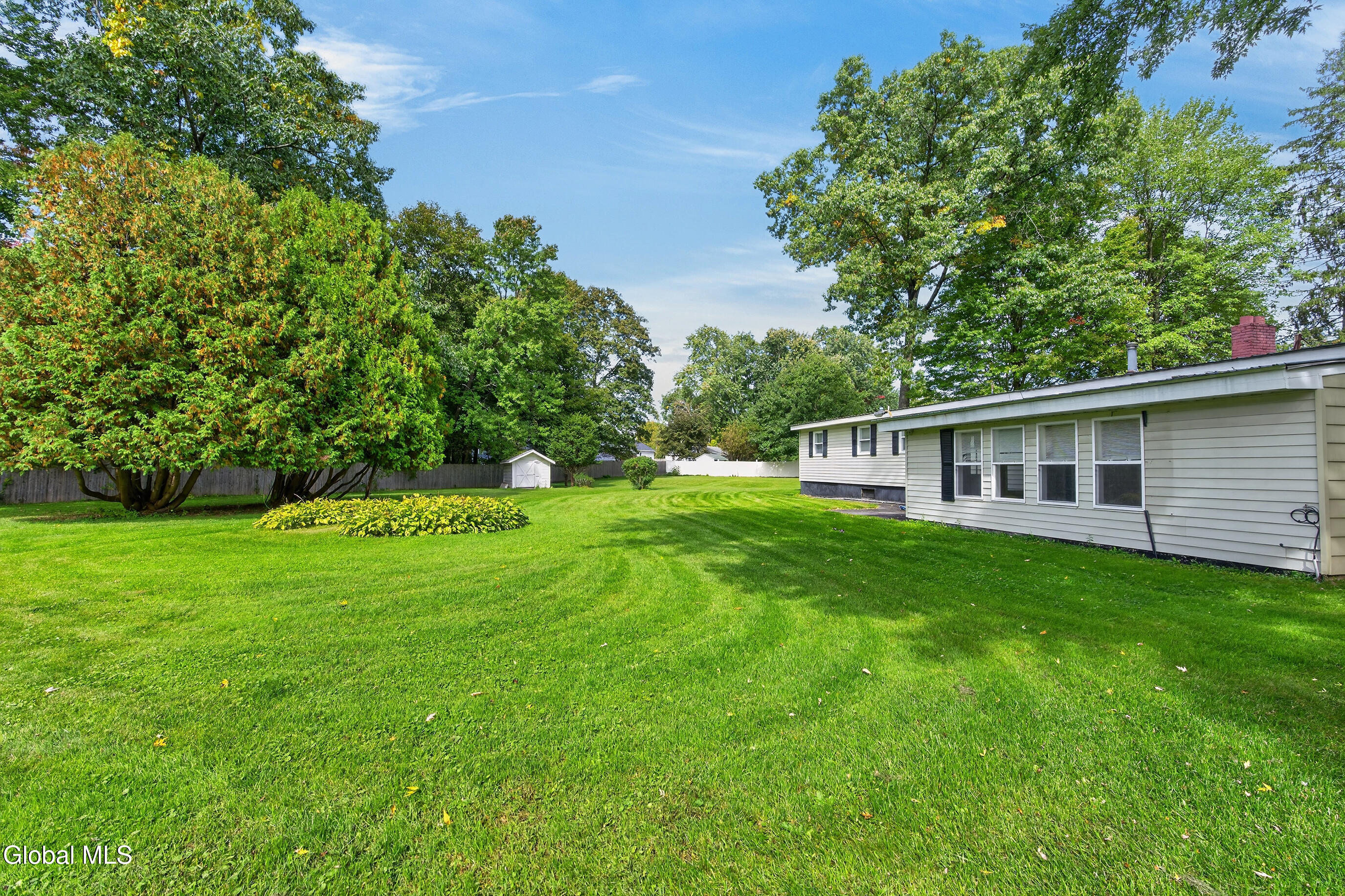 19 Stephen Road Schenectady NY 12302