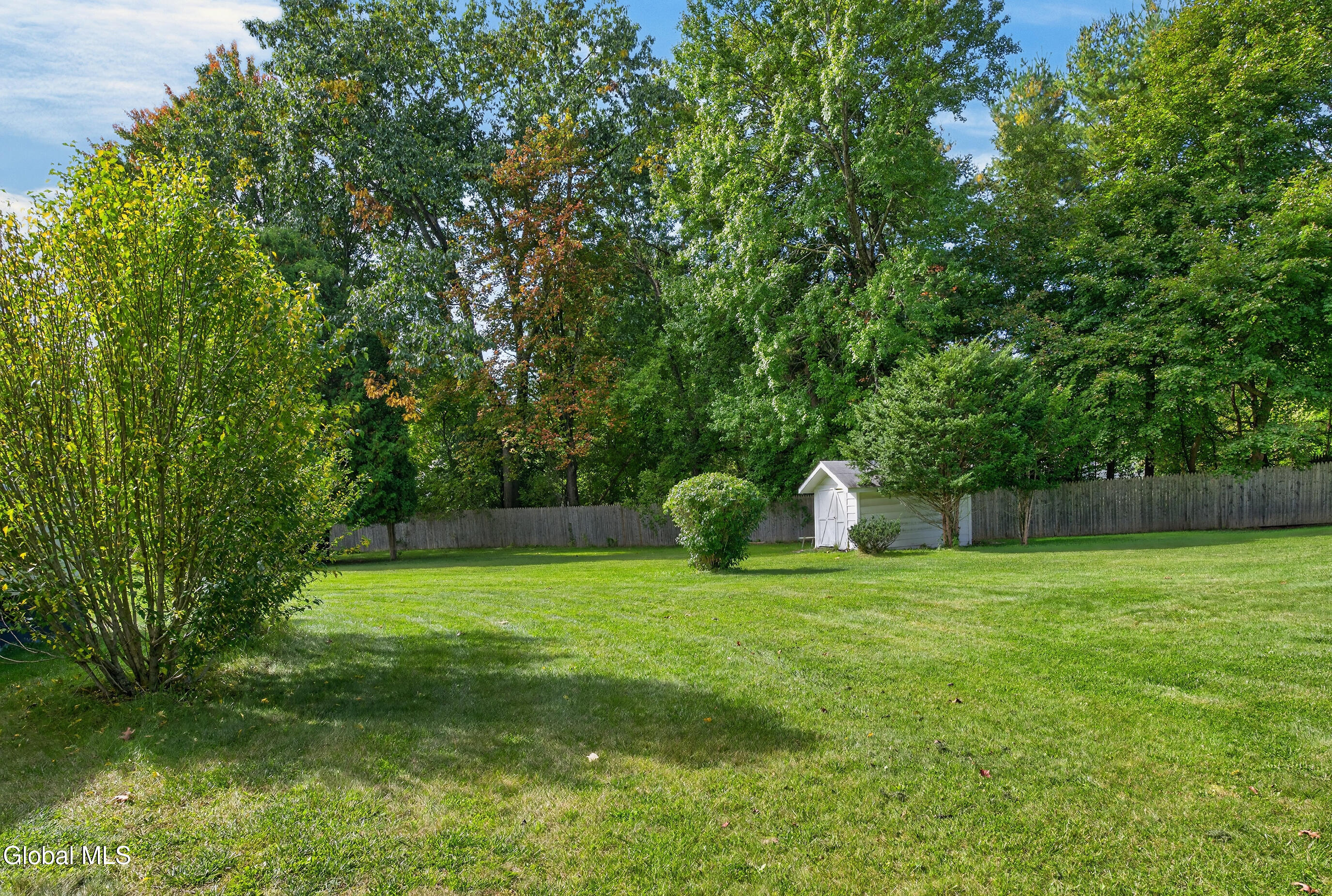 19 Stephen Road Schenectady NY 12302
