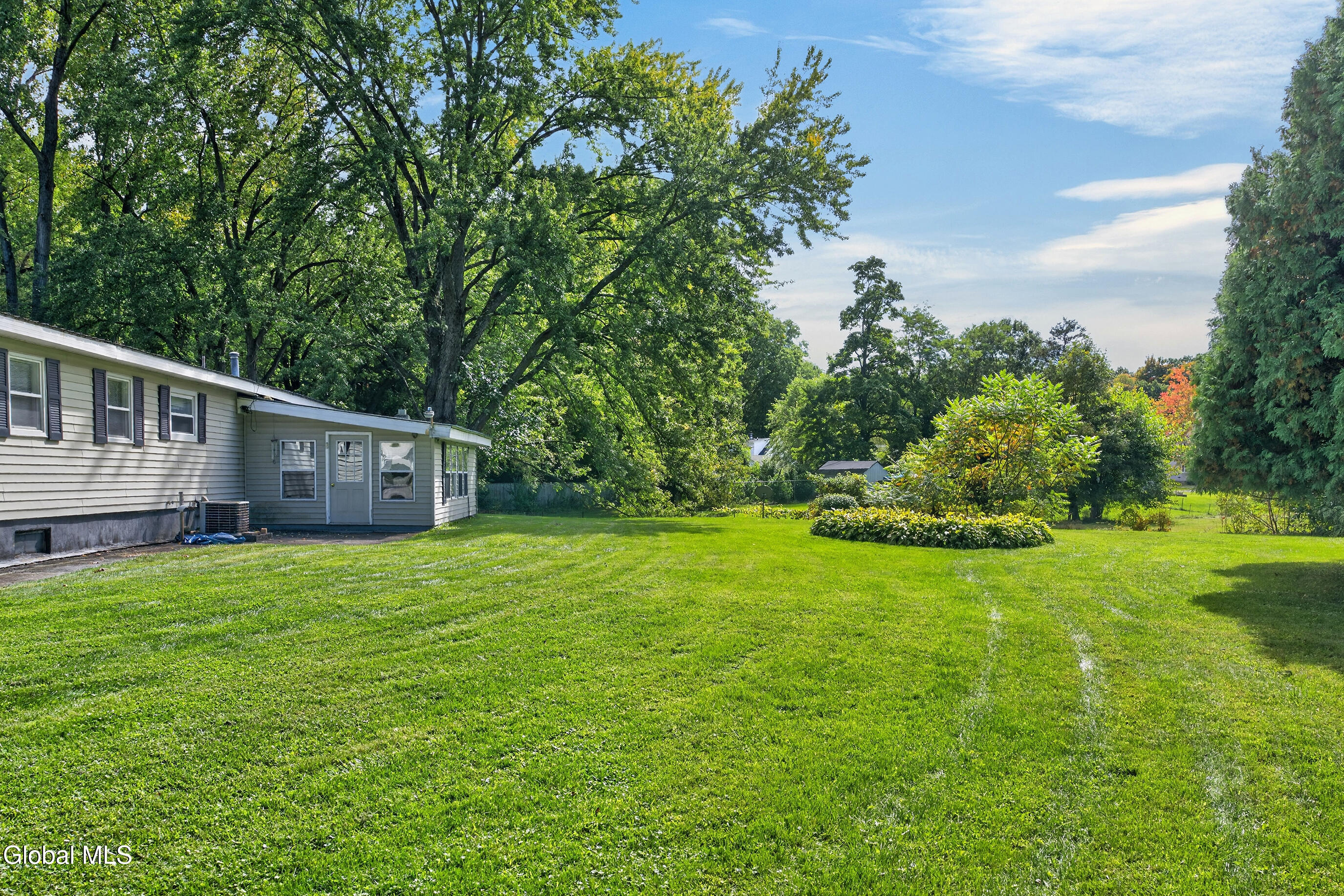 19 Stephen Road Schenectady NY 12302