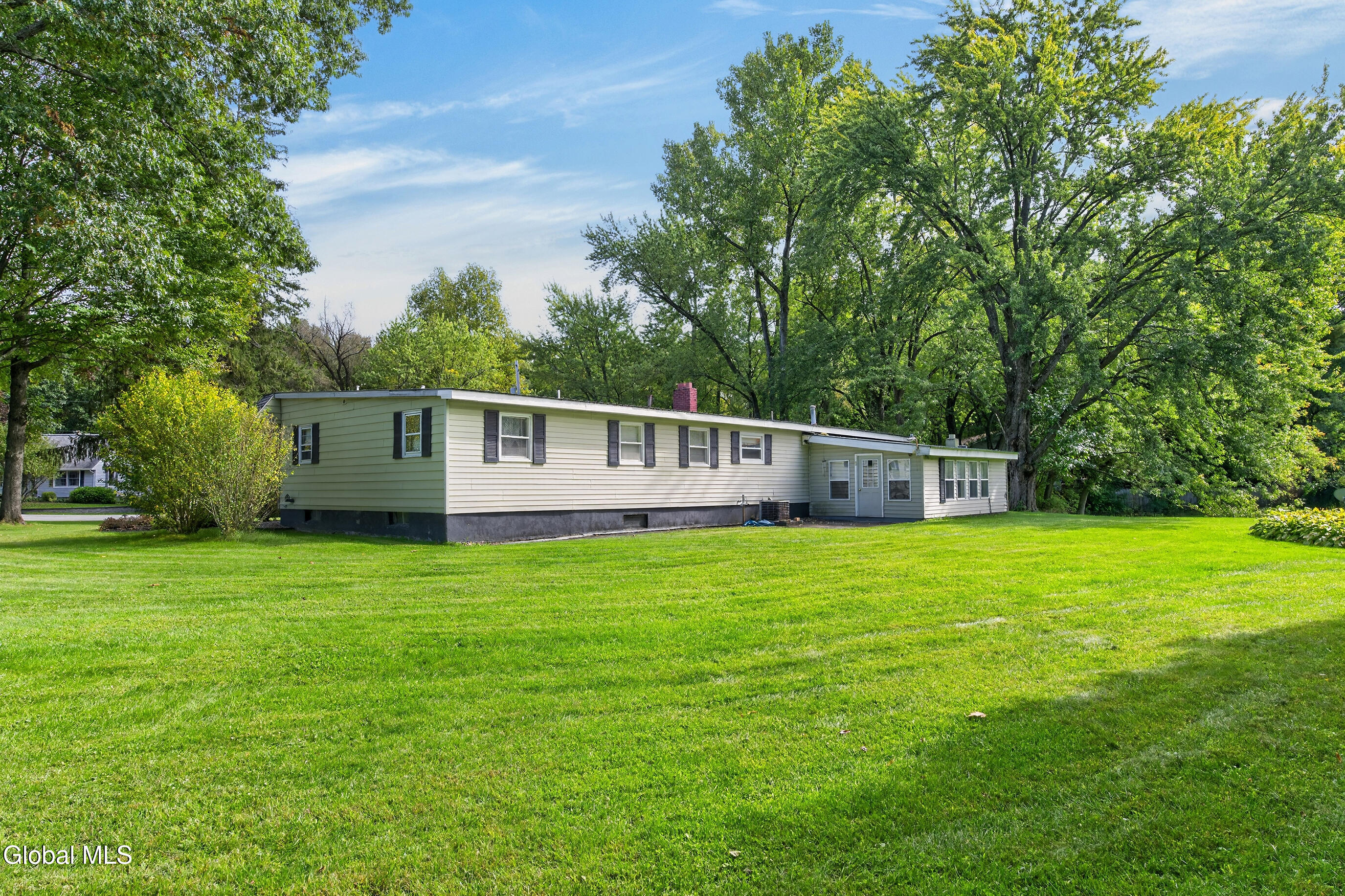 19 Stephen Road Schenectady NY 12302