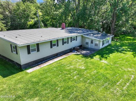 19 Stephen Road Schenectady NY 12302