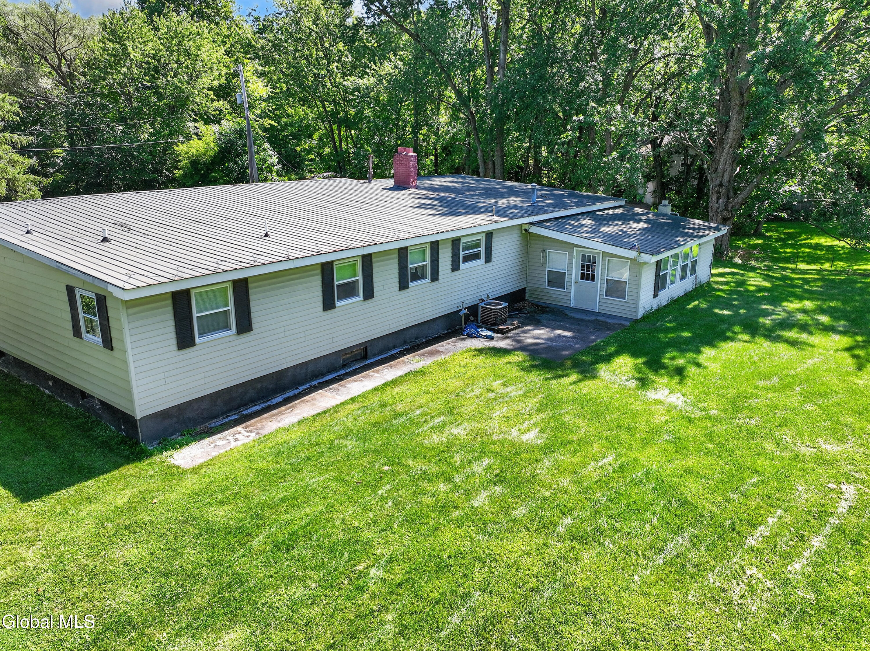 19 Stephen Road Schenectady NY 12302