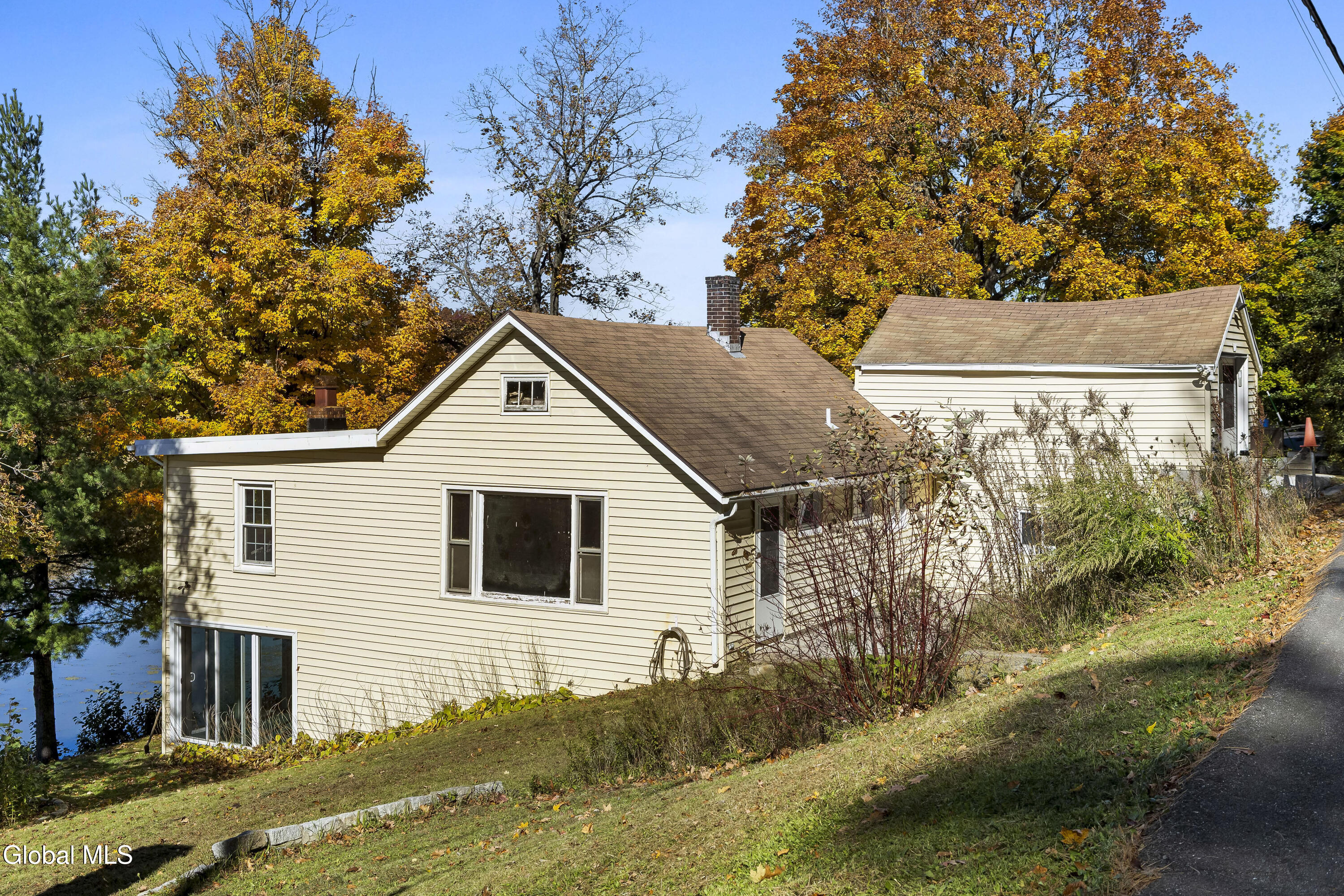 29 Crescent Terrace Cohoes NY 12047