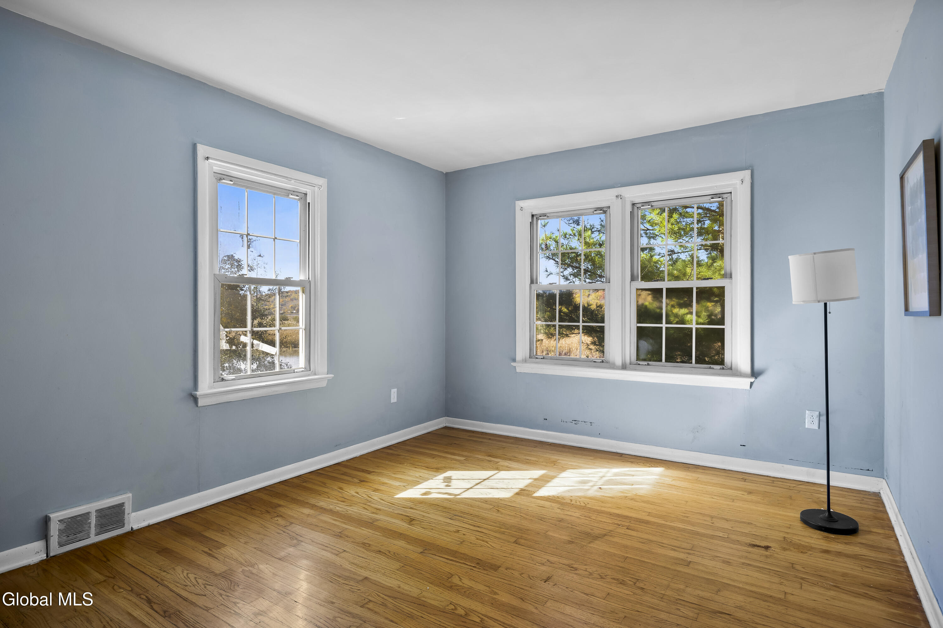 29 Crescent Terrace Cohoes NY 12047