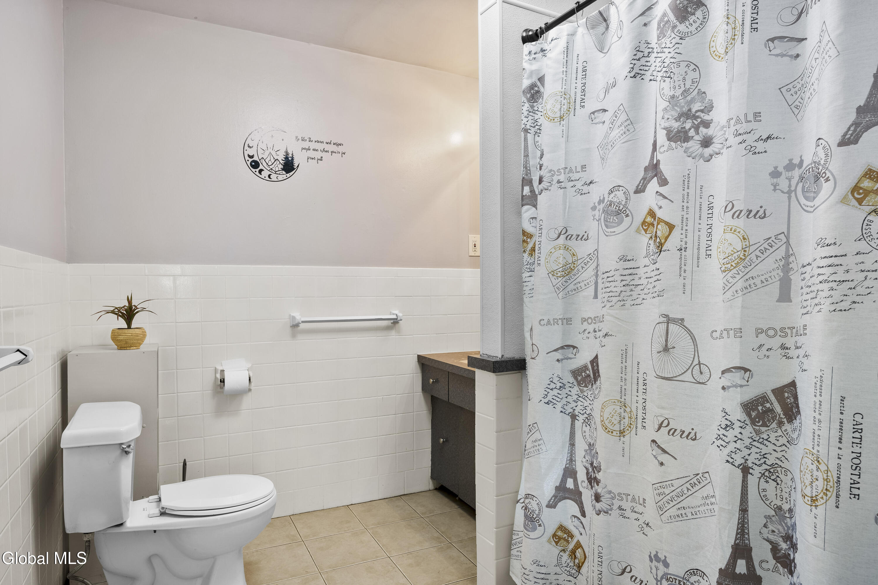 29 Crescent Terrace Cohoes NY 12047