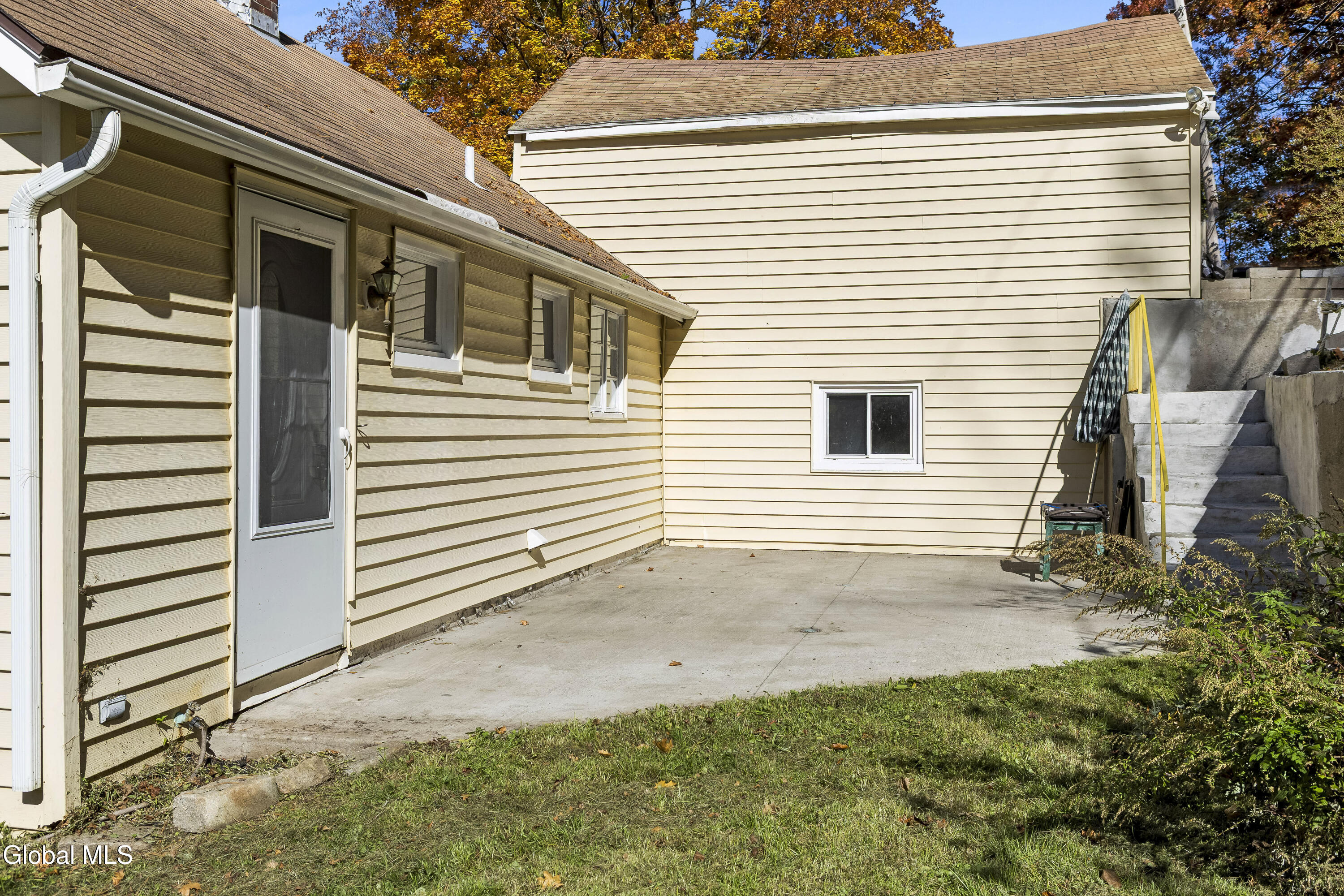29 Crescent Terrace Cohoes NY 12047