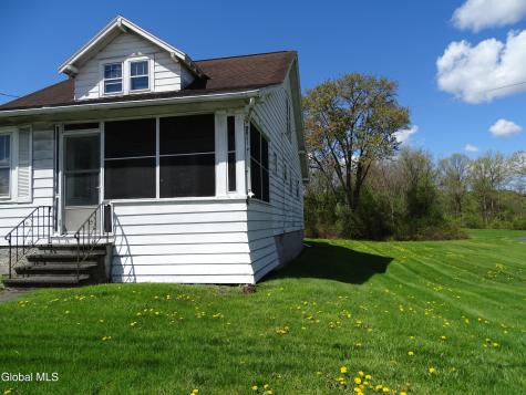 90 Cohoes Road Watervliet NY 12189