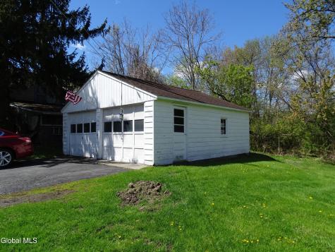 90 Cohoes Road Watervliet NY 12189