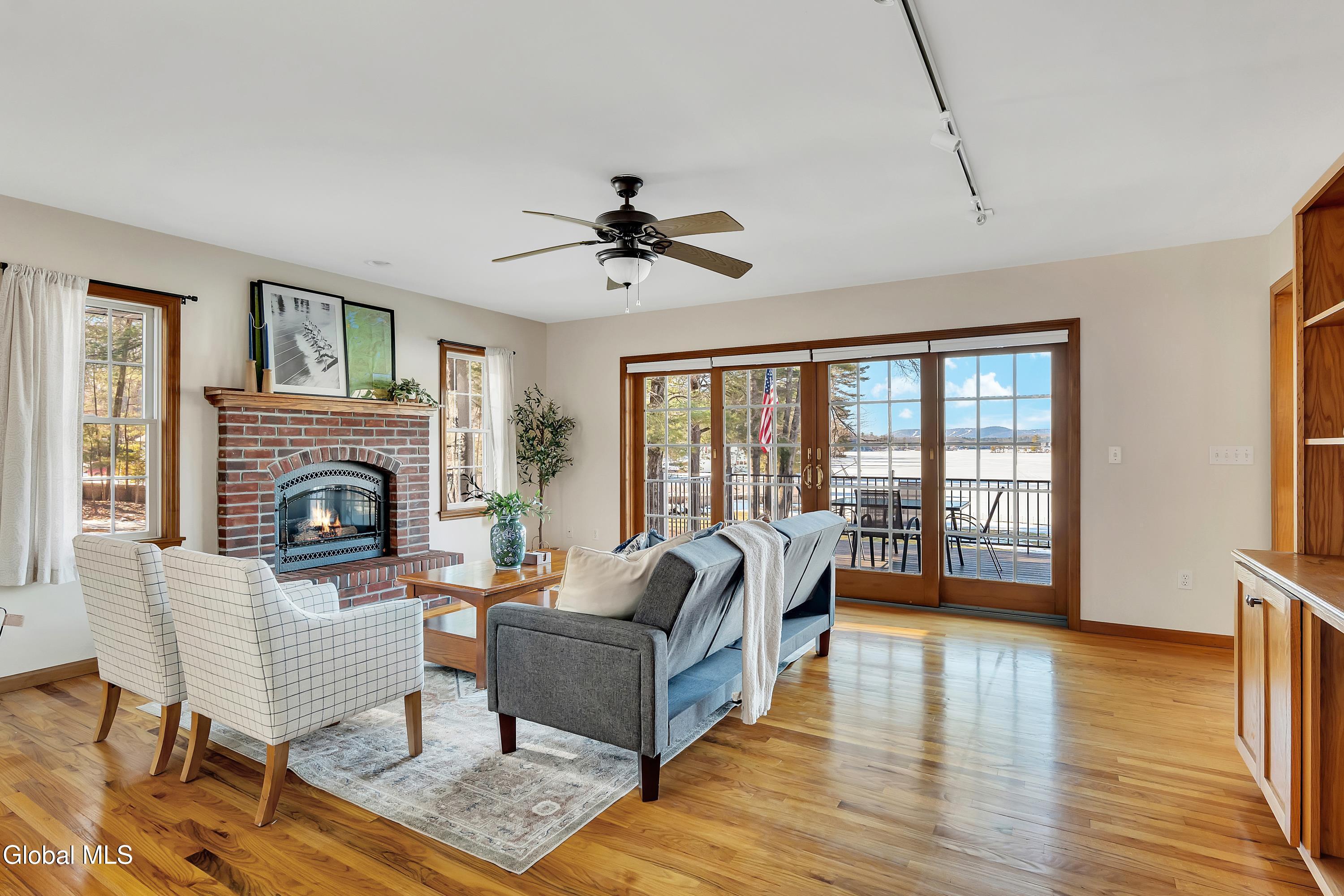 9 Reardon Rd Extension Queensbury NY 12804