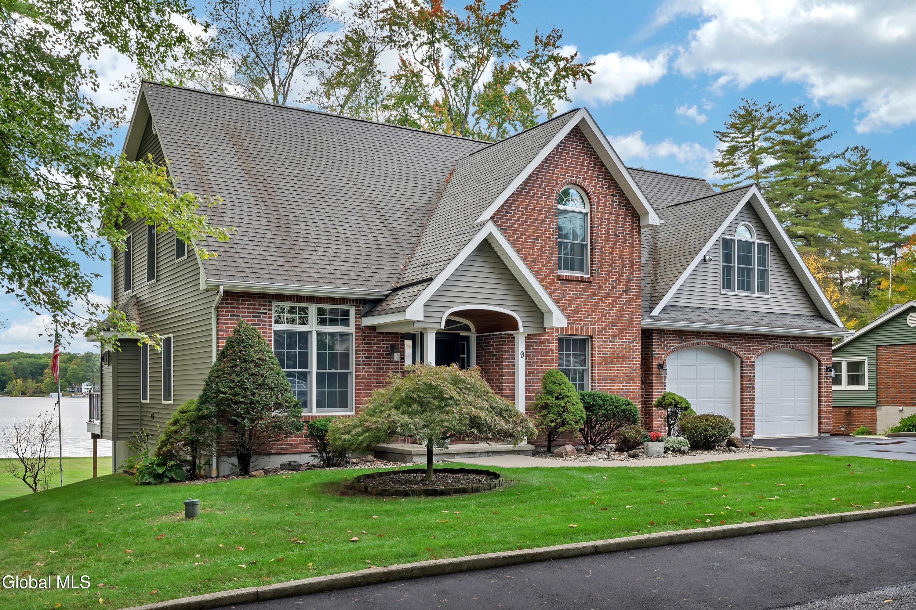 9 Reardon Rd Extension Queensbury NY 12804