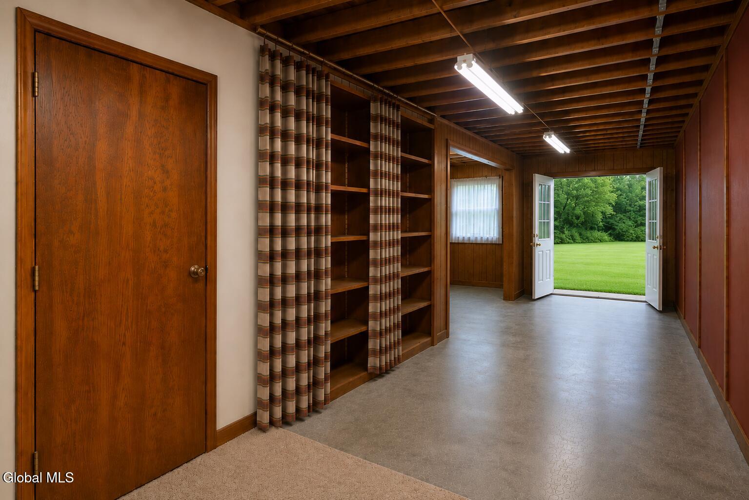 14 Young Road Middle Grove NY 12850