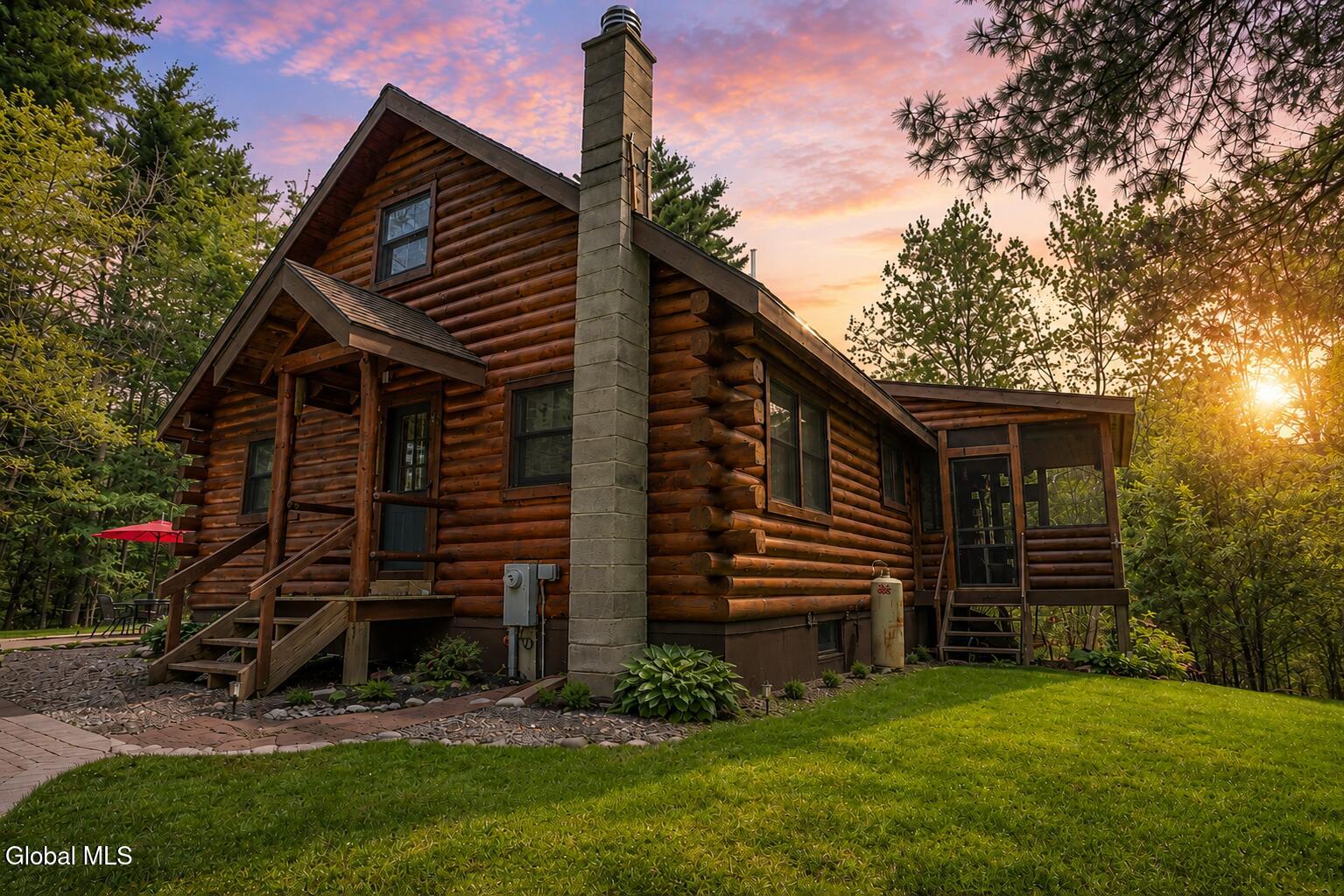 14 Young Road Middle Grove NY 12850