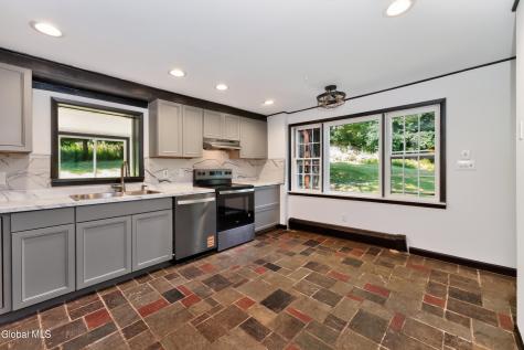 201 Presbyterian Hill Road Stephentown NY 12168