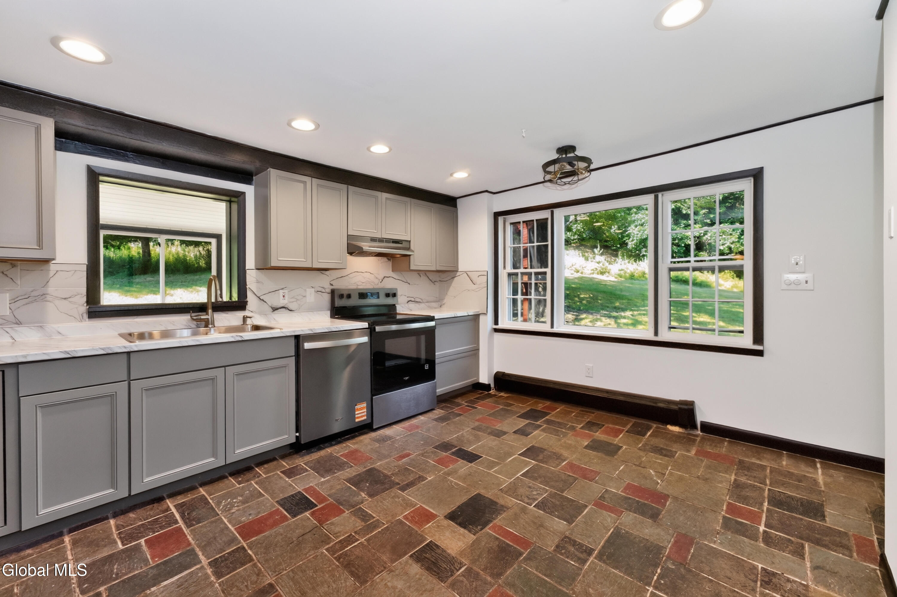 201 Presbyterian Hill Road Stephentown NY 12168