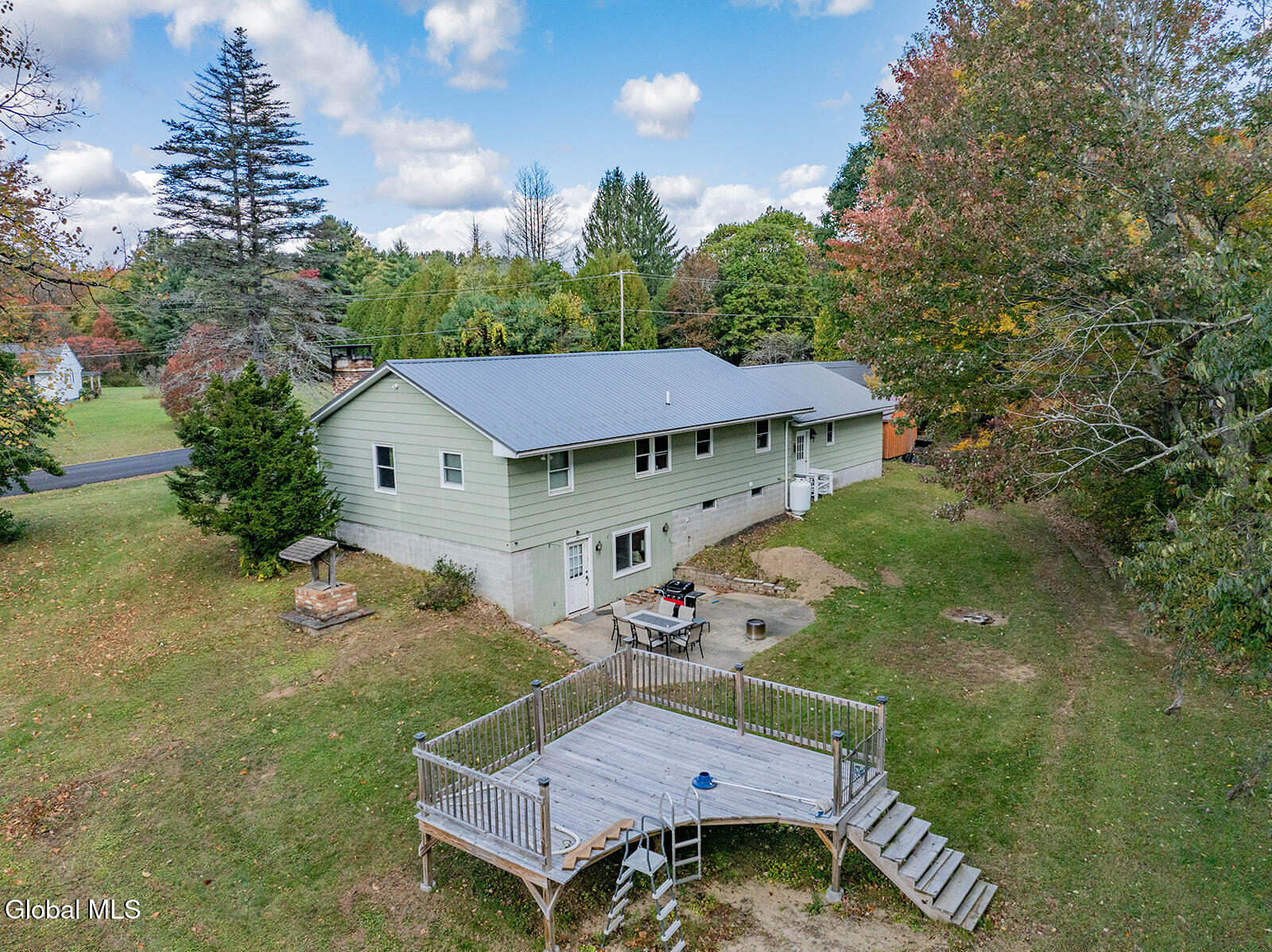 139 Blowers Road Gloversville NY 12078