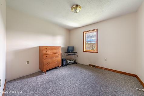 20 Yager Road Hoosick NY 12090