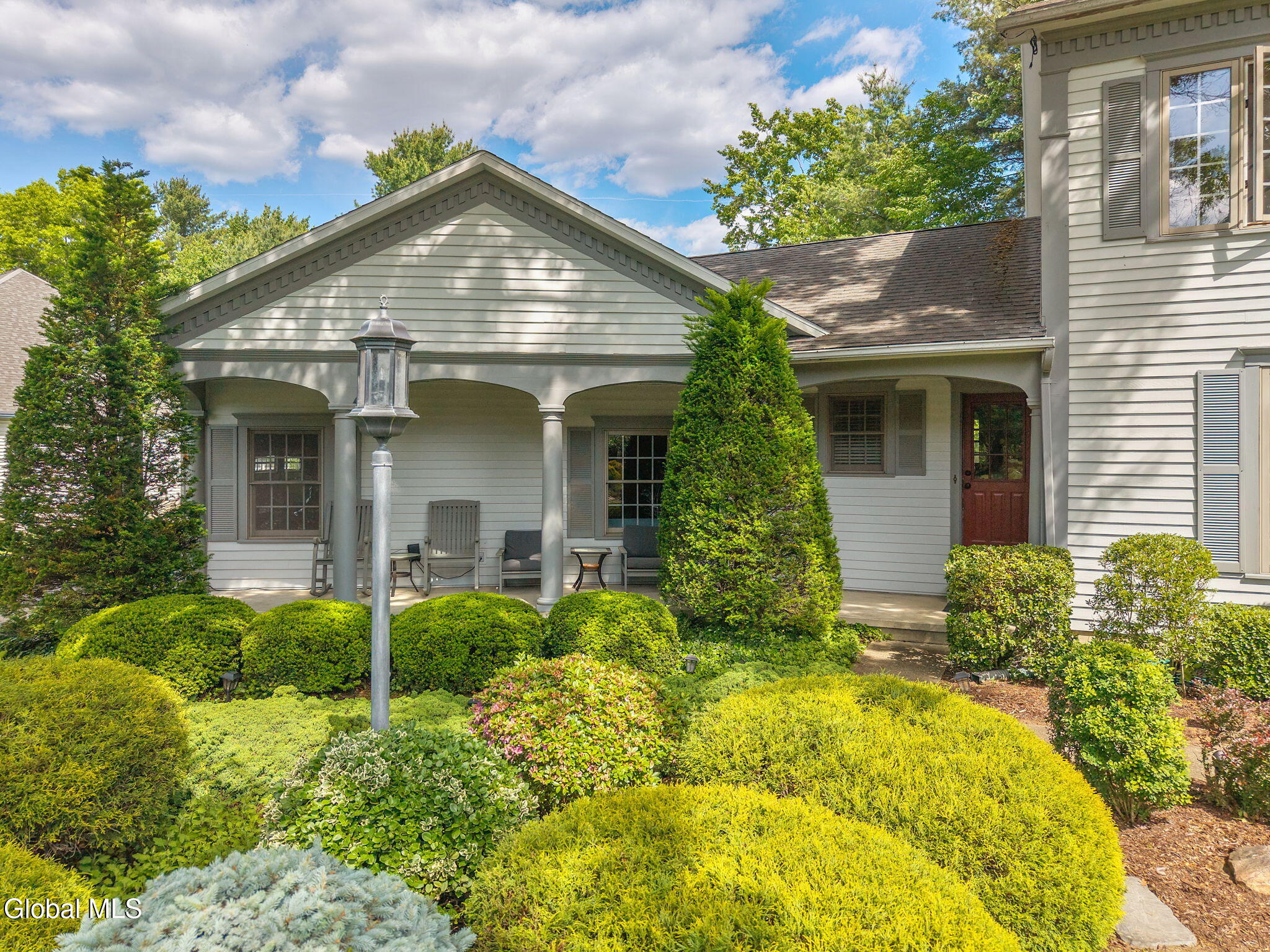 819 Via Marchella Schenectady NY 12303
