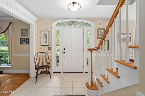 819 Via Marchella Schenectady NY 12303