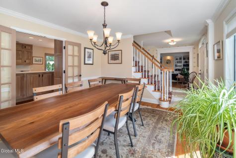 819 Via Marchella Schenectady NY 12303