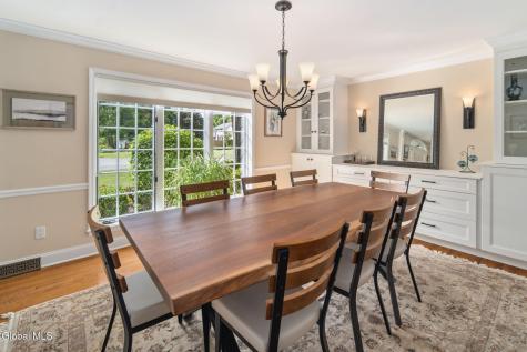 819 Via Marchella Schenectady NY 12303