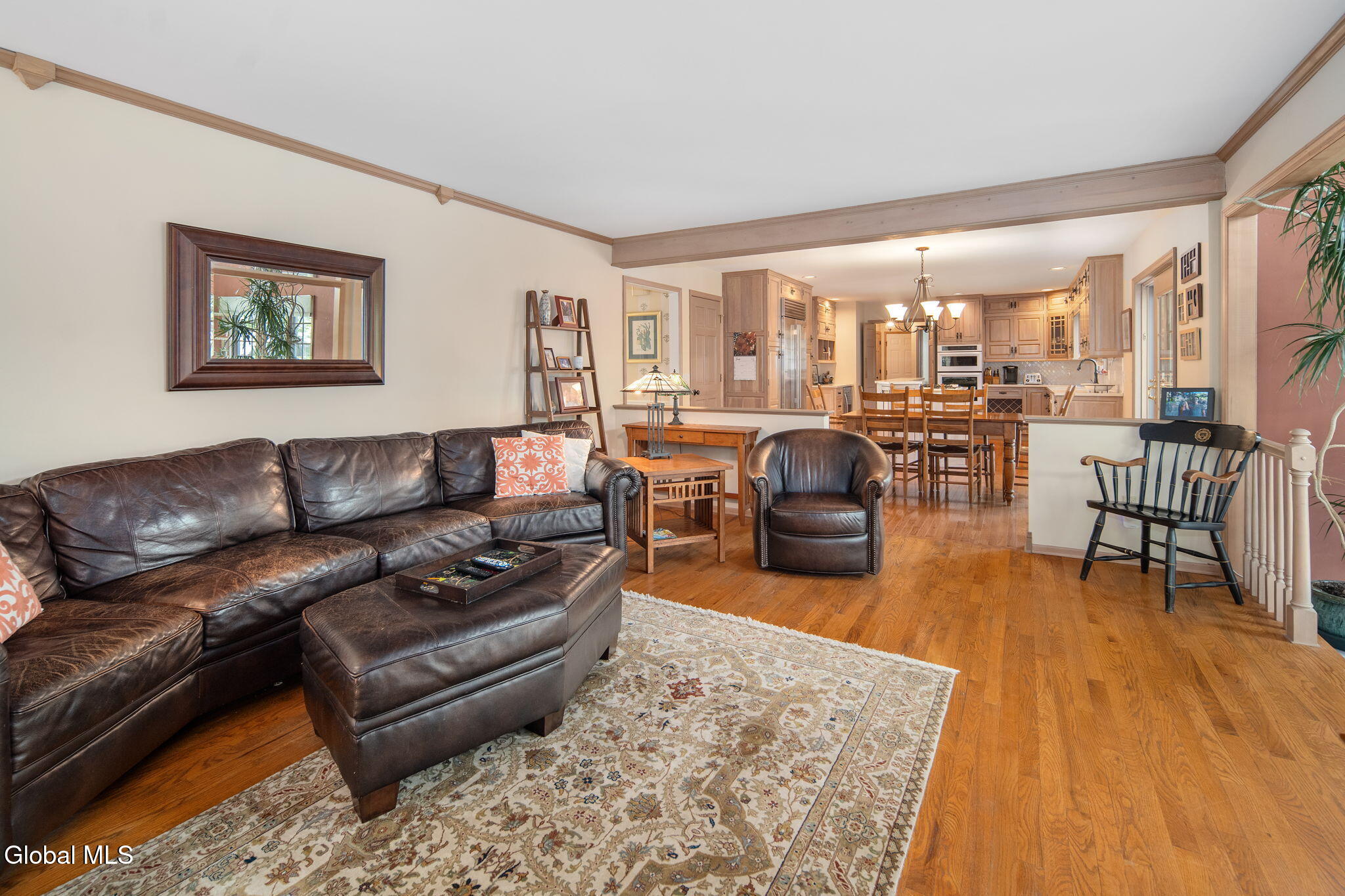 819 Via Marchella Schenectady NY 12303