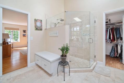 819 Via Marchella Schenectady NY 12303