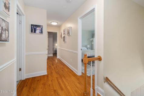 819 Via Marchella Schenectady NY 12303