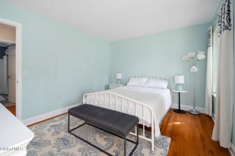 819 Via Marchella Schenectady NY 12303