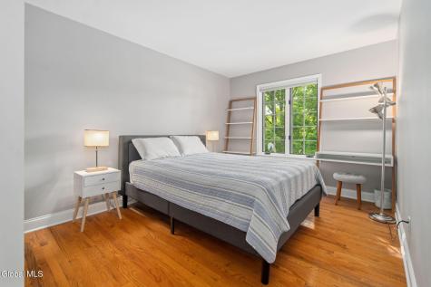 819 Via Marchella Schenectady NY 12303