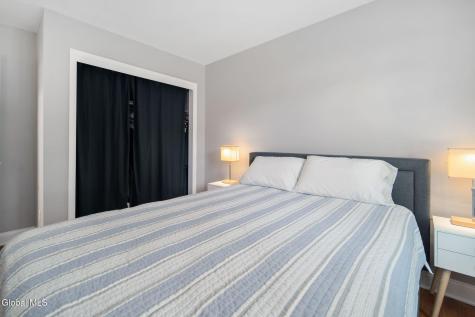 819 Via Marchella Schenectady NY 12303
