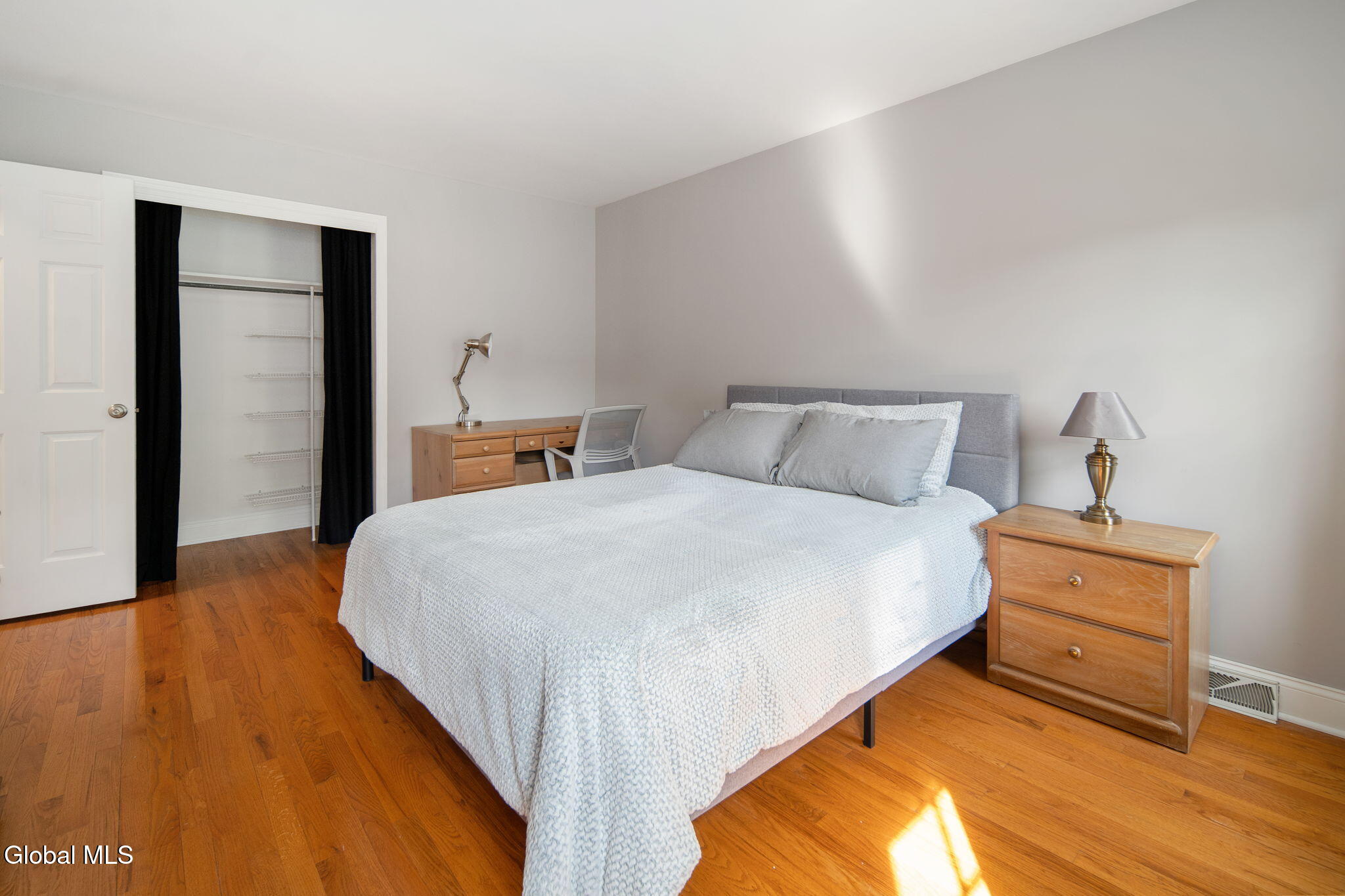 819 Via Marchella Schenectady NY 12303