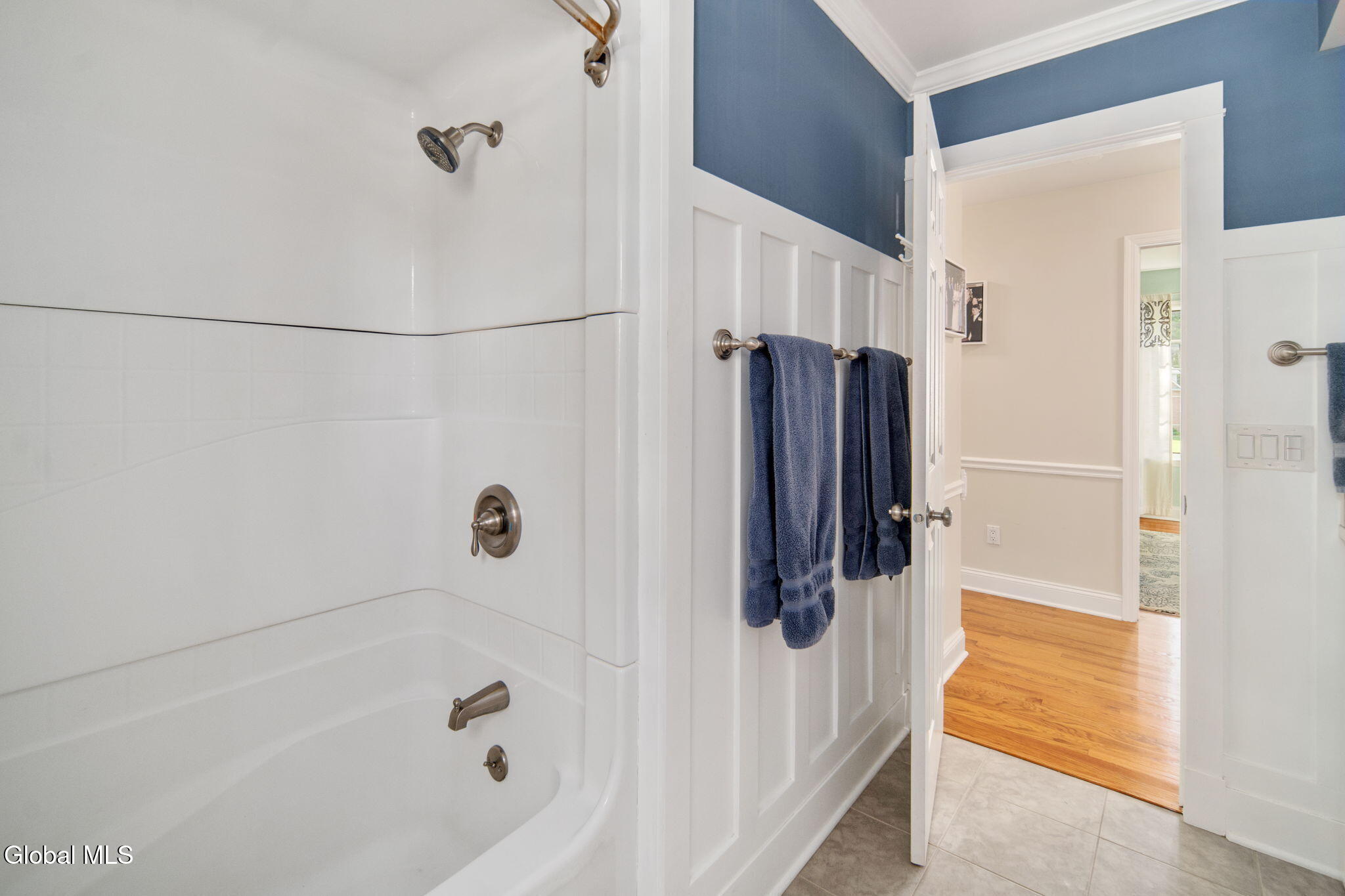 819 Via Marchella Schenectady NY 12303
