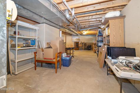 819 Via Marchella Schenectady NY 12303