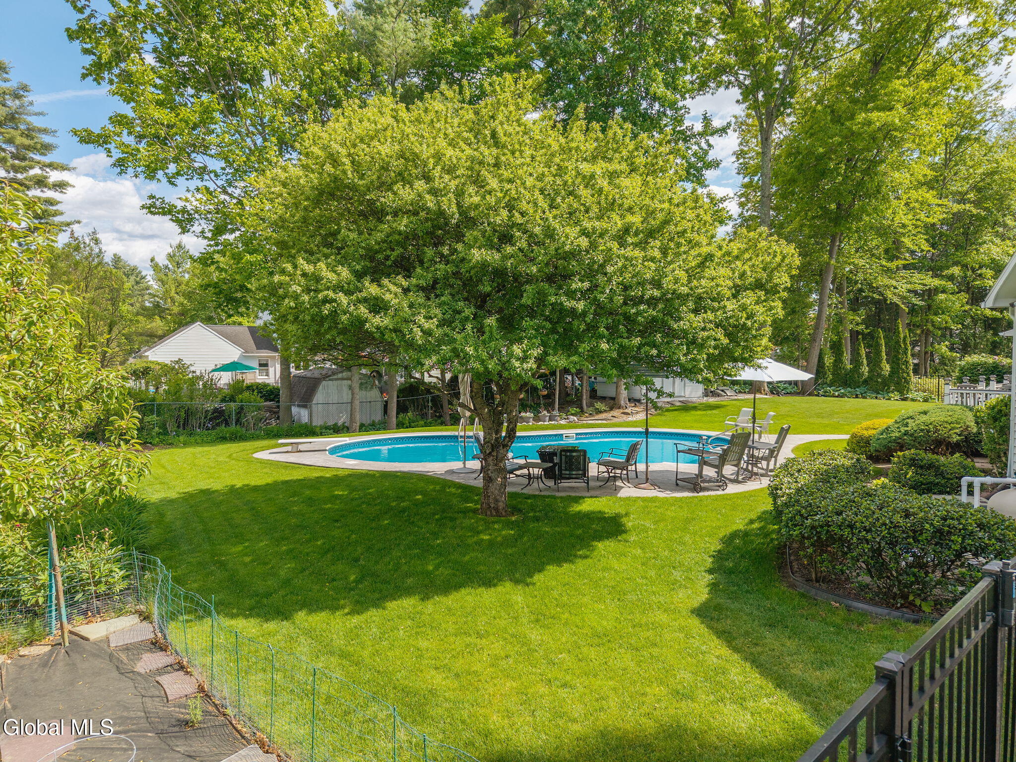 819 Via Marchella Schenectady NY 12303