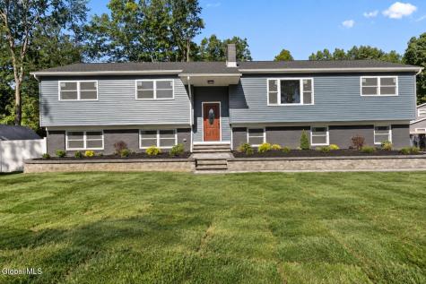 14 Granada Drive Clifton Park NY 12065