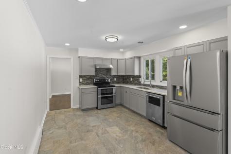 14 Granada Drive Clifton Park NY 12065