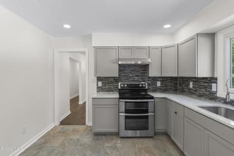 14 Granada Drive Clifton Park NY 12065